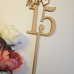 Mis 15 Cake Topper.  Decoración de Pastel de Quinceañera. 15th Birthday Cake Topper. 