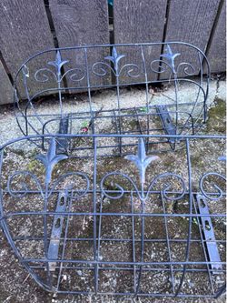 2 Black Metal Indoor/Outdoor Deck box planter