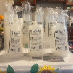 150 cups 32 oz. (With caps)PLASTIC CLEAR DELI/DRINK TUMBLER USA MADE/TAVERNS/CRAFTS
