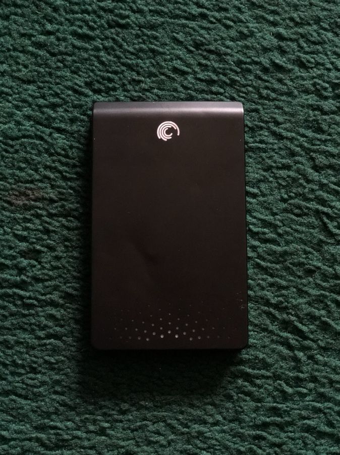 Seagate FreeAgent Go 500 GB USB 2.0 Portable External Hard Drive ST905003FAA2E1-RK (Black)