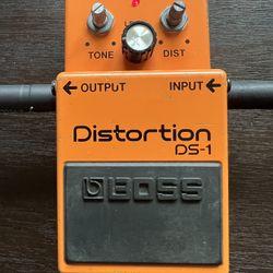 BOSS DS-1 Distortion Pedal (Version 1)