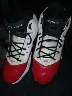 Jordan B loyal Gs white gym red shoes