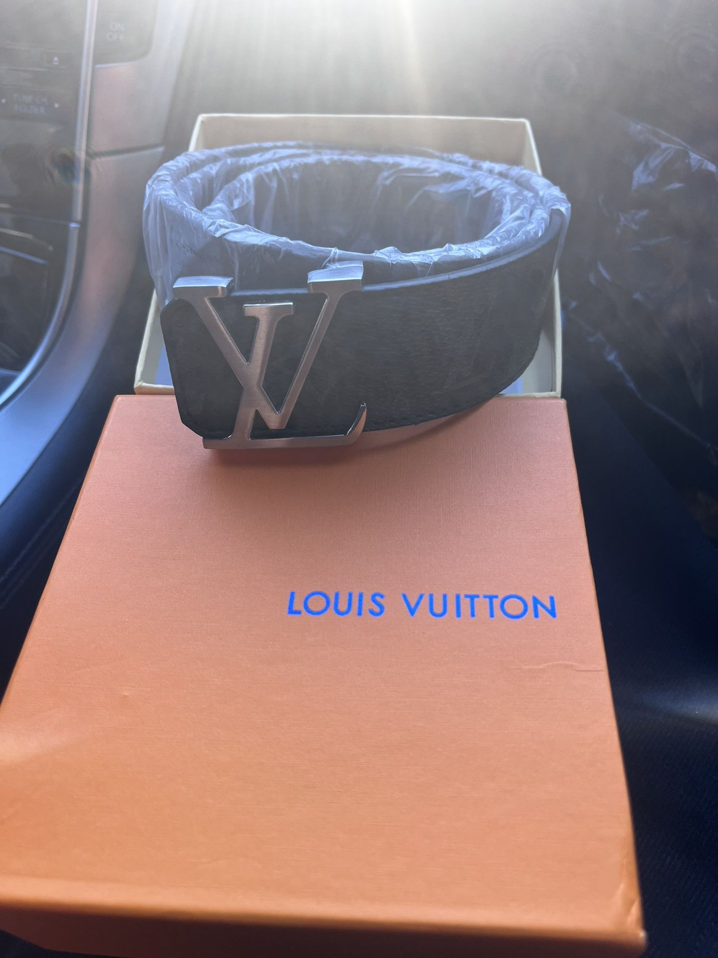 Loui V Belt