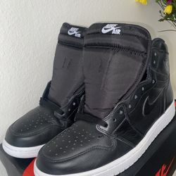 Nike Air Jordan 1 Size 11.5 CYBER MONDAY 