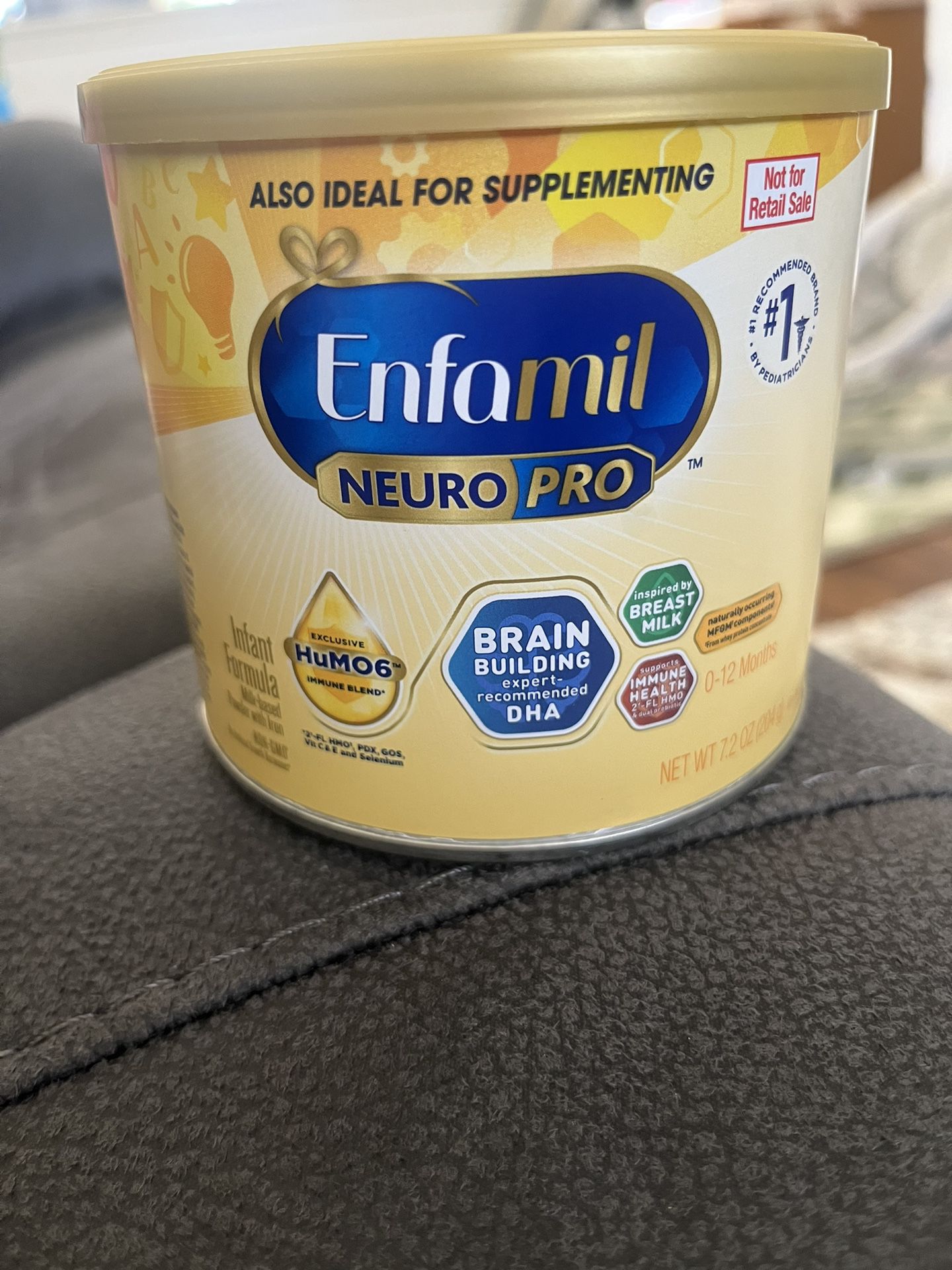 Yellow Enfamil Neuro Pro
