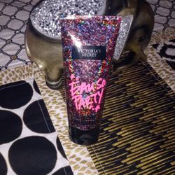 Victoria Secret Eau so Party Lotion