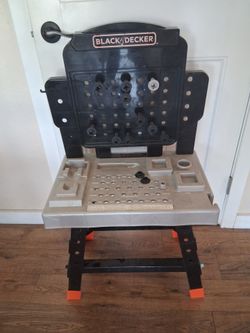 Black & Decker Kids Toy Workbench