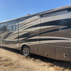 2011 Forest river Georgetown Bunkhouse Model 
