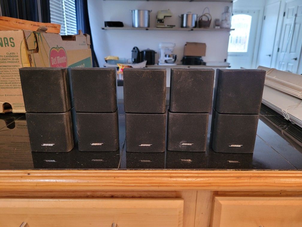 Bose Surround Sound Speakers