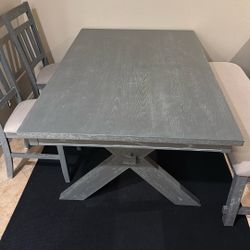 Dining Table, Chairs & Bench 