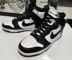 Nike Dunk High Retro Panda Black & White Men’s Size 10