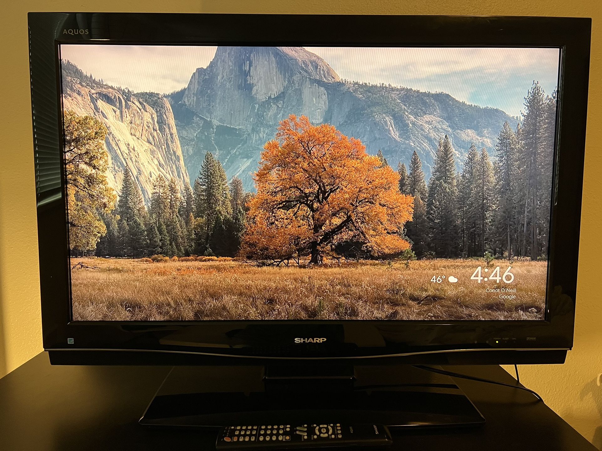 Sharp 16:9 AQUOS HD 1080p LCD 37” TV