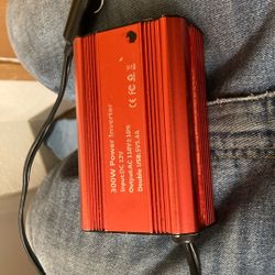 300 W Power Inverter