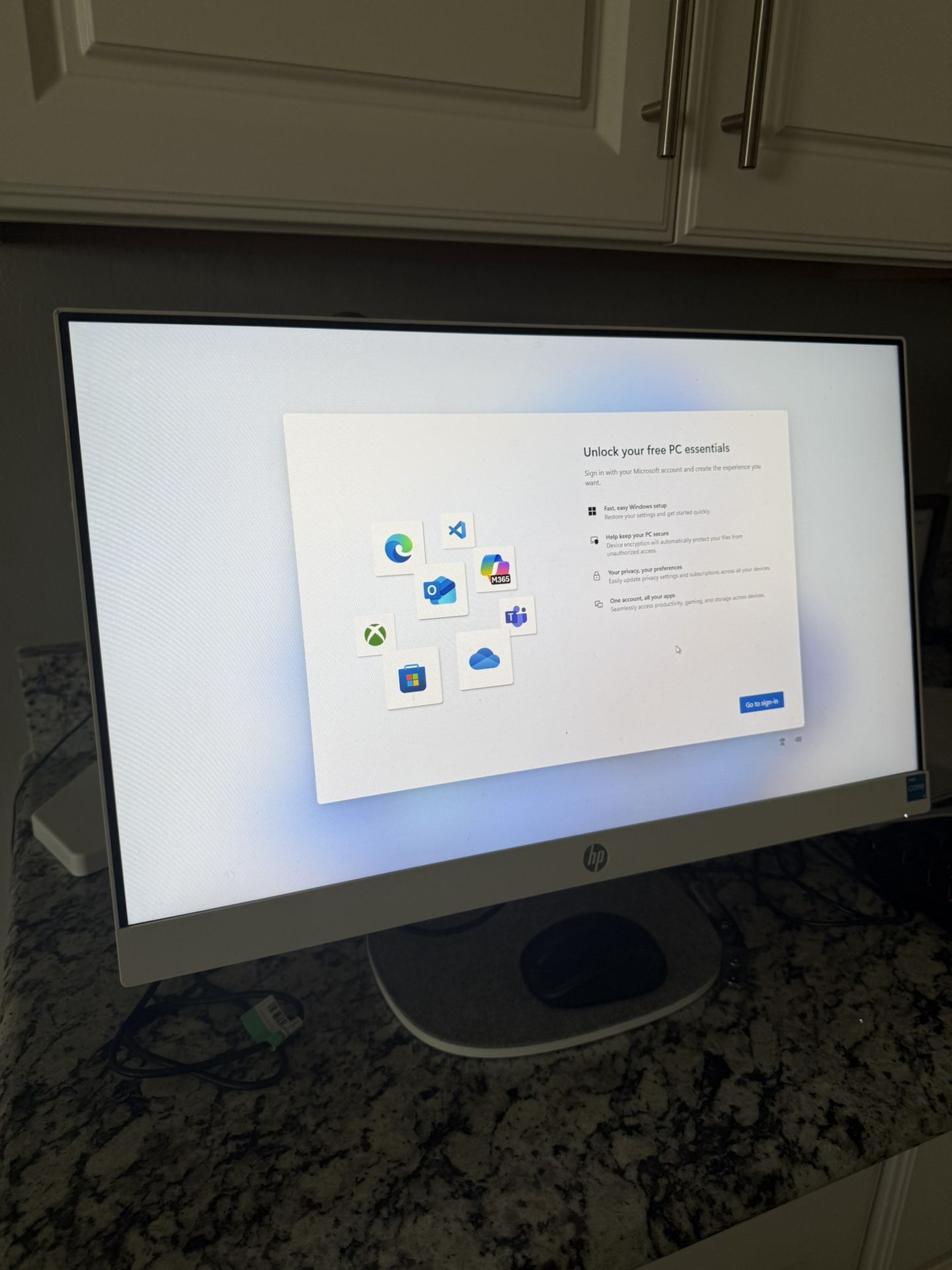 HP 23.8 inch All-in-One Desktop PC, FHD Display, Intel Core i3-N300, 8 GB RAM, 512 GB SSD, Intel UHD Graphics, Windows 11 Home, 24-cr0042 (2023)