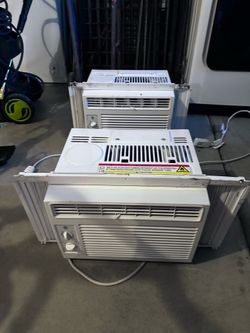 2 GE 5,000 BTU Window Air Conditioners - Excellent Working Condition