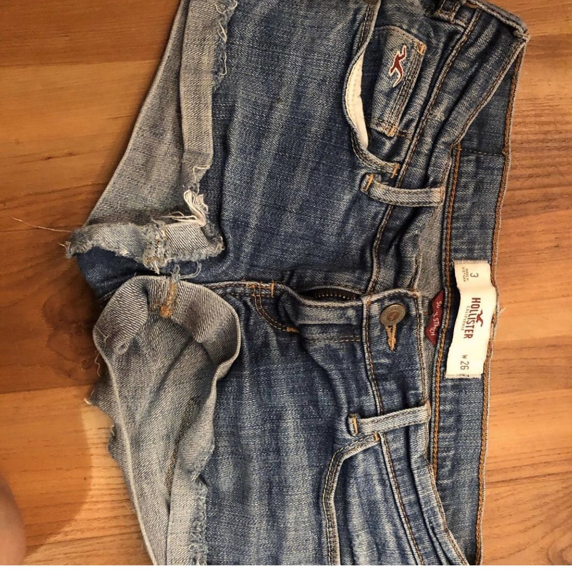 Size 3 Hollister shorts