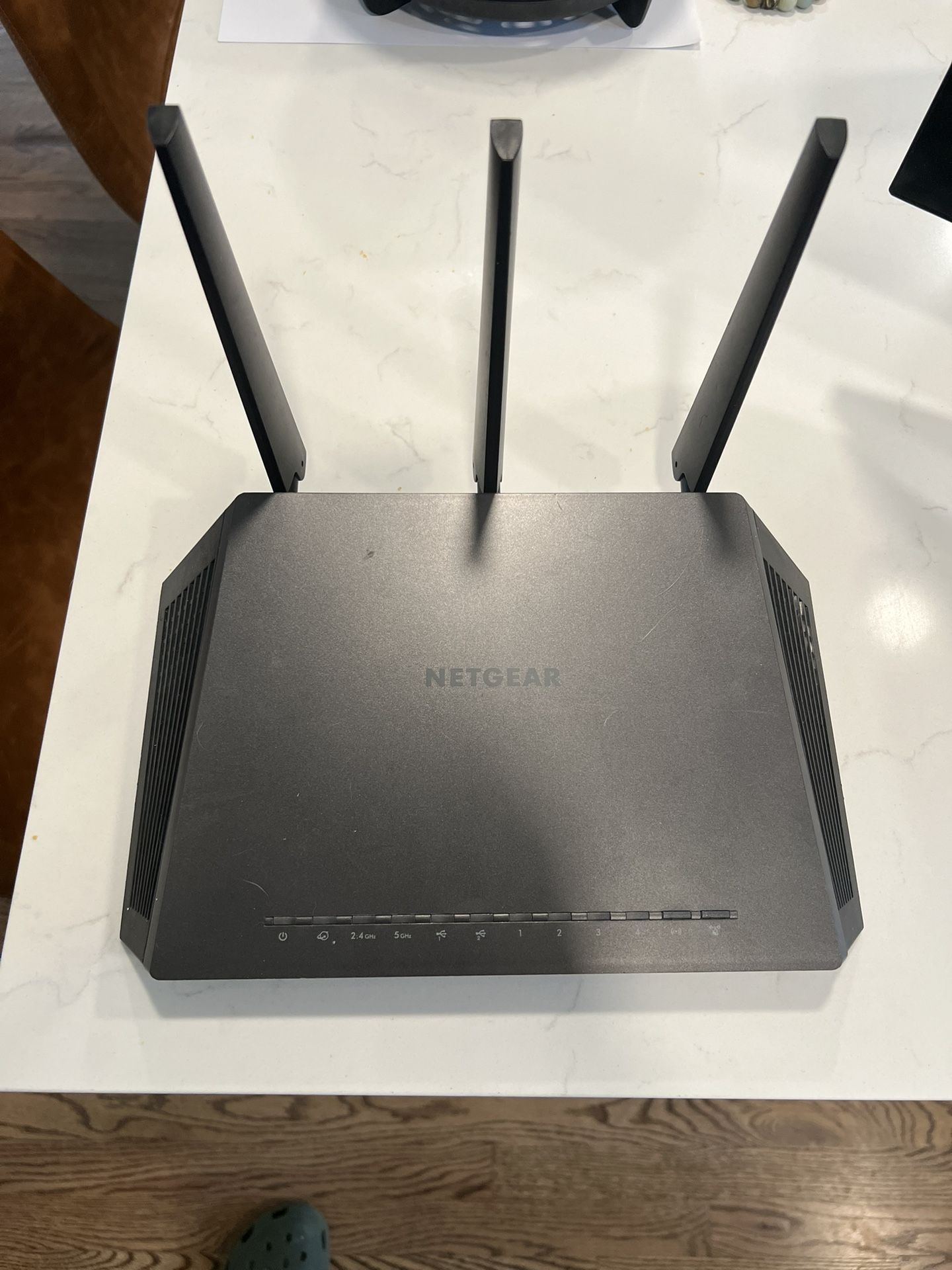Netgear Nighthawk R7000 AC1900 WiFi Router - Excellent Condition