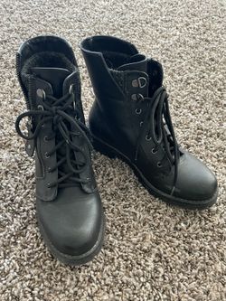Women’s Combat Boots