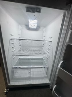 30” w x 66 1/2 “H Frigidaire refrigerator
