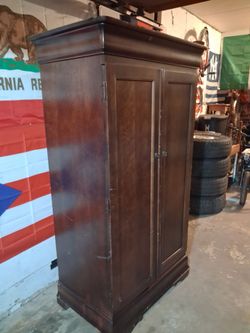 Dresser great condition
