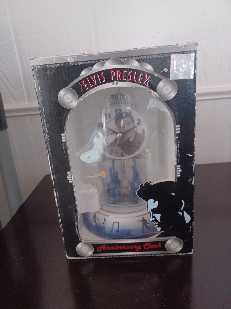 Elvis Aniversary Clock
