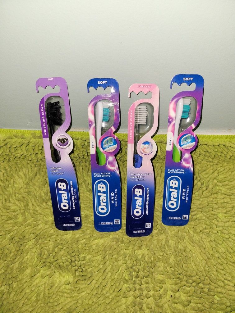 4 Oral B Toothbrush Soft 