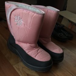 Snow Boots, Girls Size 5