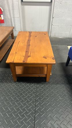 4 Wooden Coffee Tables