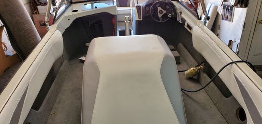 Upholstery (Tapiceria)