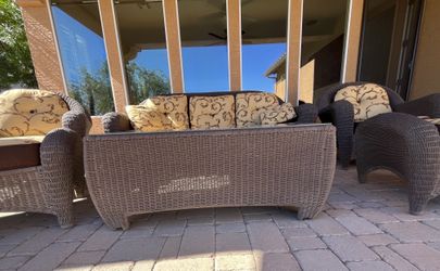 6 Piece Wicker patio set