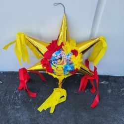 Pokemon Pikachu Star Piñata