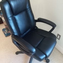 DARK BROWN FAUX LEATHER OFFICE CHAIR 