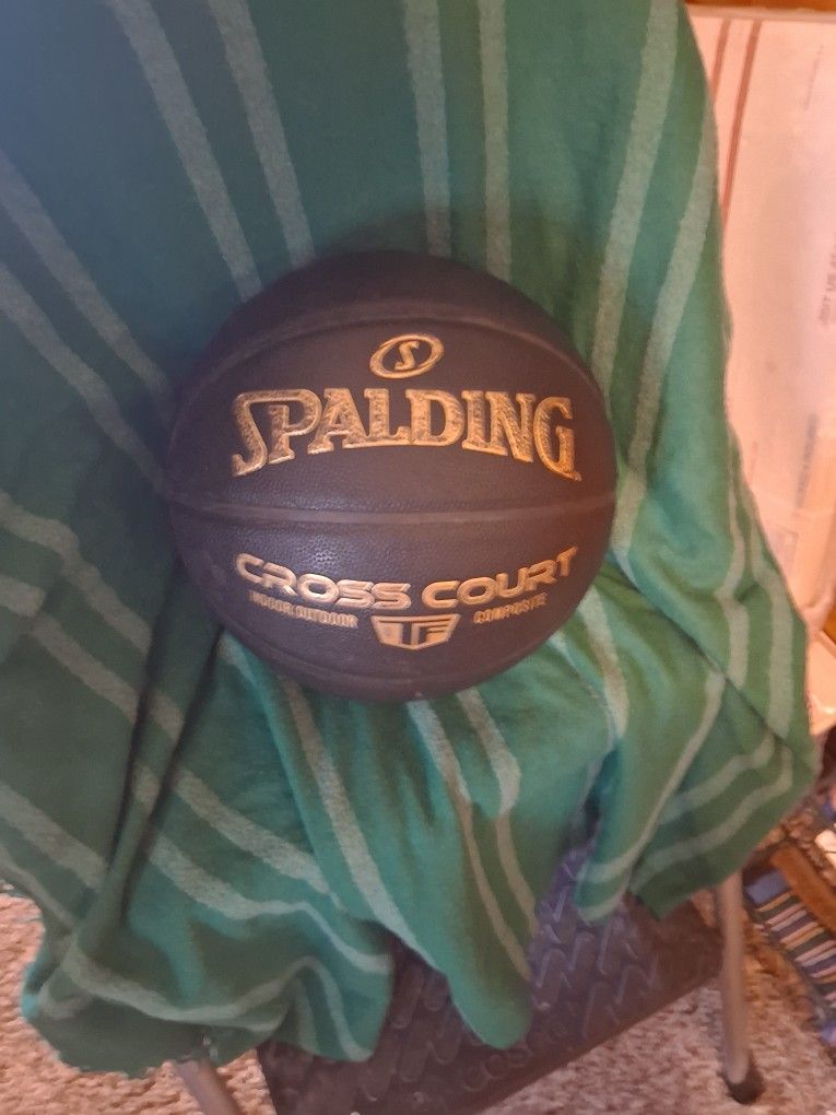 Spalding Basketball
