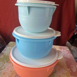 Tupperware 