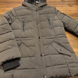 Guess Puffer Coat 