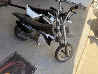 Youth razor electric dirtbike 350 and 400 model