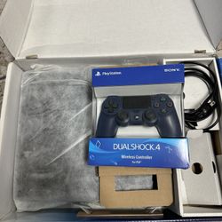 PS4 500g $120