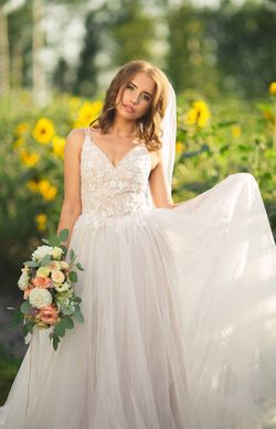 Nwt wedding dress