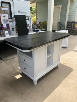 Wooden Bar
