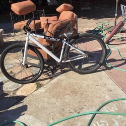 Dm for any questions on ig @m.frmda65o 400 negotiable