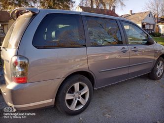 2005 Mazda MPV