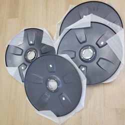 Semi Truck 22.5” Drive Axle Aero Wheel Covers –4 Full Set – Twist Lock