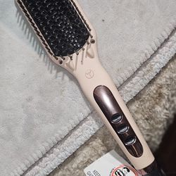 L' ANGE Levite Hairbrush Straightener