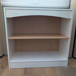Bookshelf / Bookcase