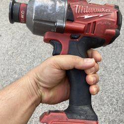 Milwaukee M18 FUEL ONE-KEY 7/16-inch Hex High Impact Wrench