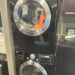 Lg Washer And Gas Dryer In Good Shape 