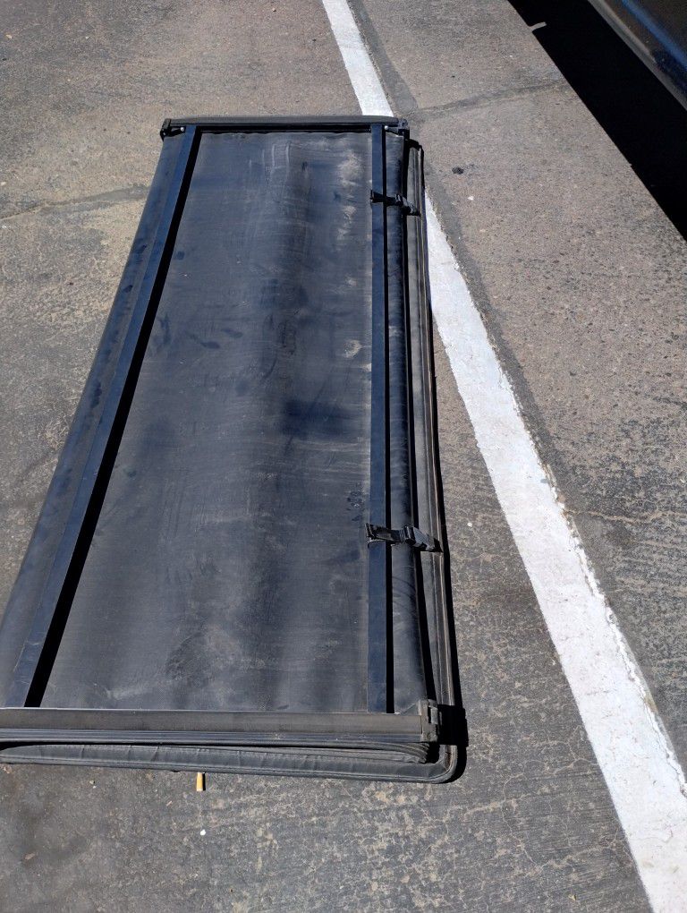 70 Inch Truck Bed Cover 
