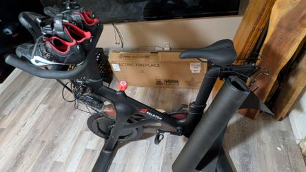 Peleton exercise bike