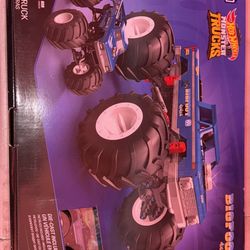MEGA Hot Wheels Bigfoot