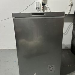 Chest Freezer $90